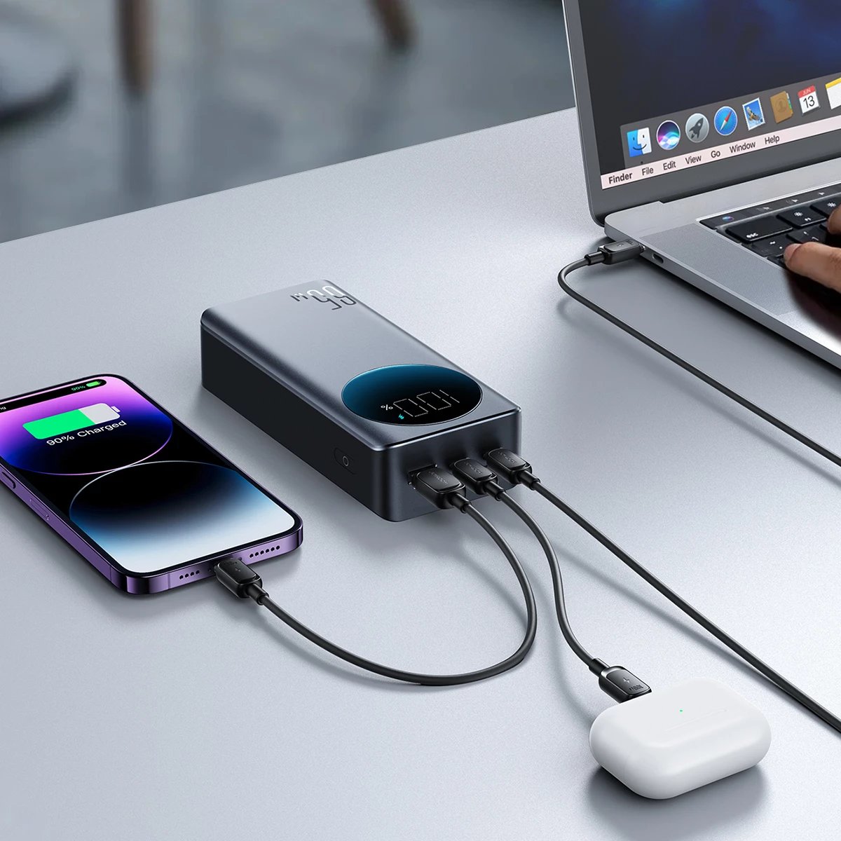 Power bank Joyroom JR-PBF05, 30000mAh, 65W, me ekran dixhital, e zezë