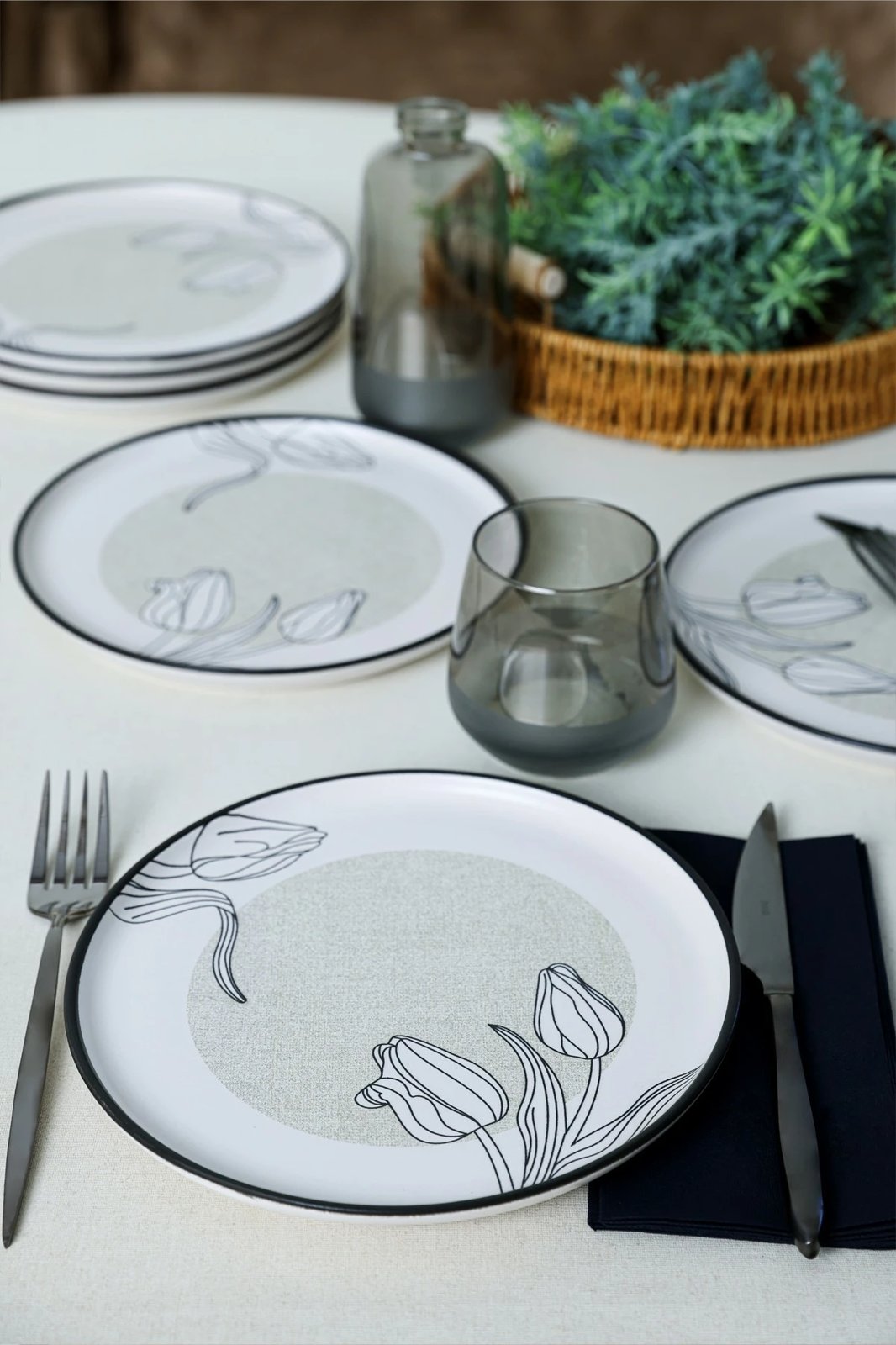 Set pjatash ëmbëlsirash (6 copë), Hermia Concept, X00017406