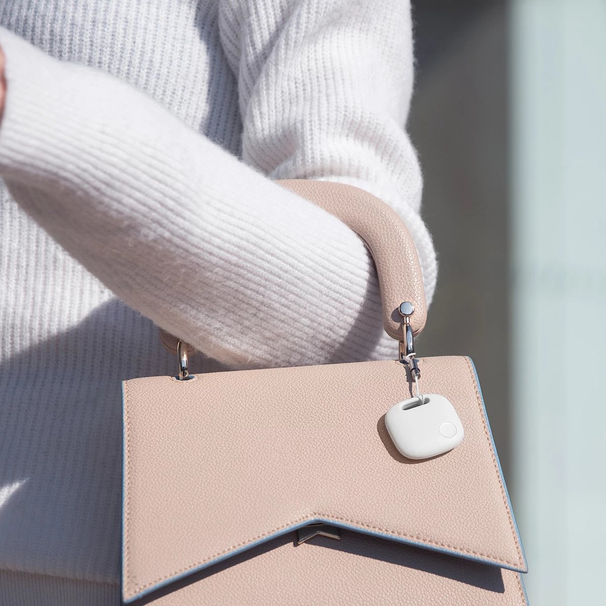 GPS tracker i mençur Baseus T2 Pro për çelësa, çantë, fëmijë, i bardhë