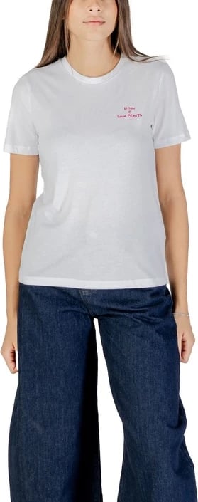 Maicë Only femra e bardhë