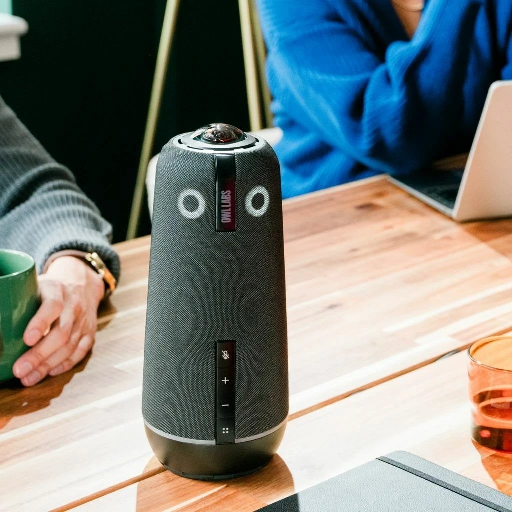 Kamera për konferenca Owl Labs Meeting Owl 4+, 360 shkallë, 4K, ngjyrë qymyr