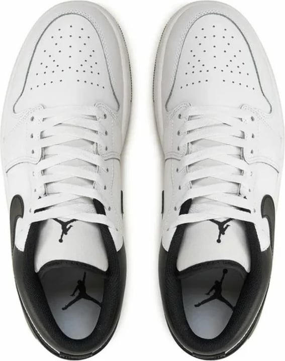 Atlete për meshkuj Nike Jordan, të bardha dhe të zeza