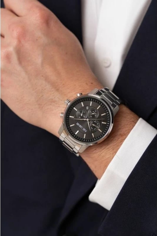 Orë dore për meshkuj Paul Lorens, e zezë