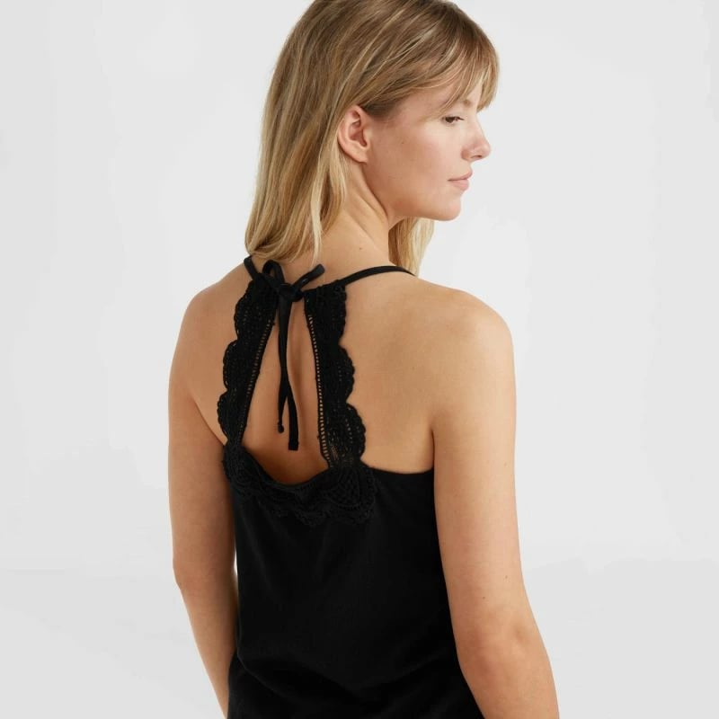 Maicë O'Neill për femra, e zezë