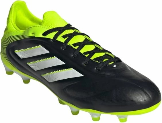 Atlete futbolli adidas për meshkuj dhe fëmijë, të zeza Atlete futbolli adidas për meshkuj dhe fëmijë, të zeza