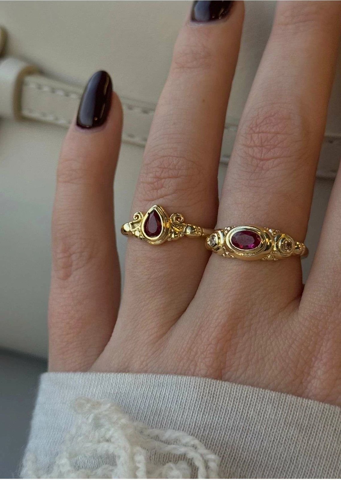 Unazë e kuqe Jumeon, KPEGMSA35070