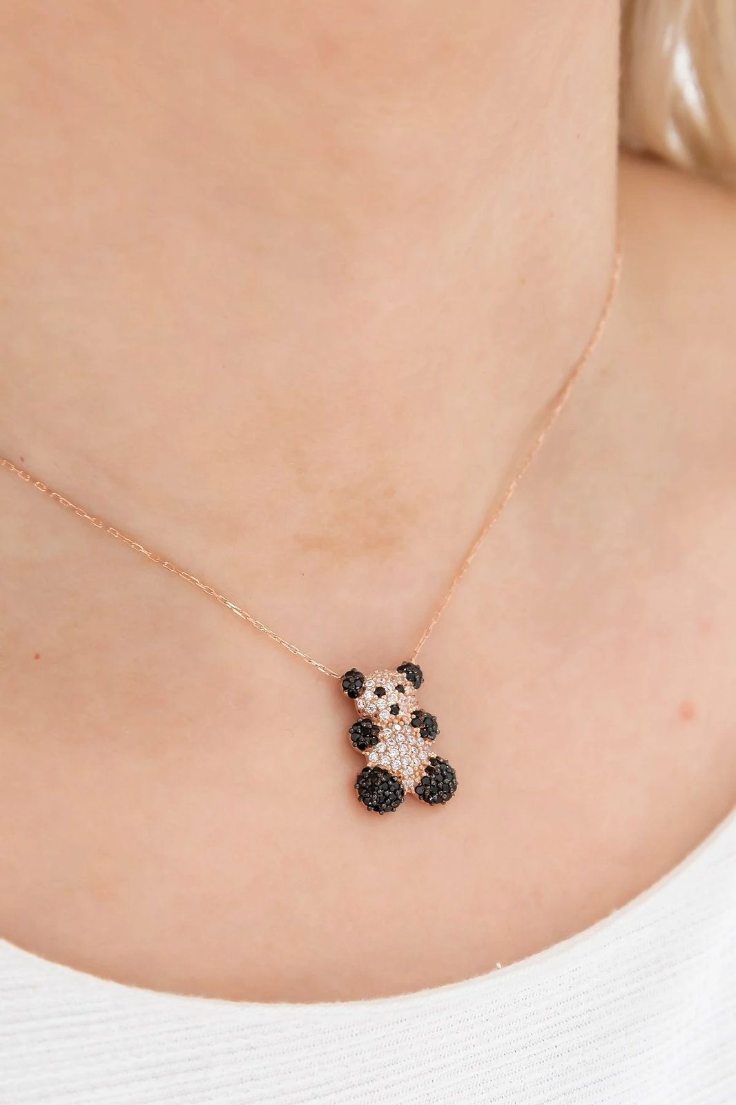 Varëse argjendi me ari të kuq, ari i bardhë e i zi, Jumeon, NRZ99151