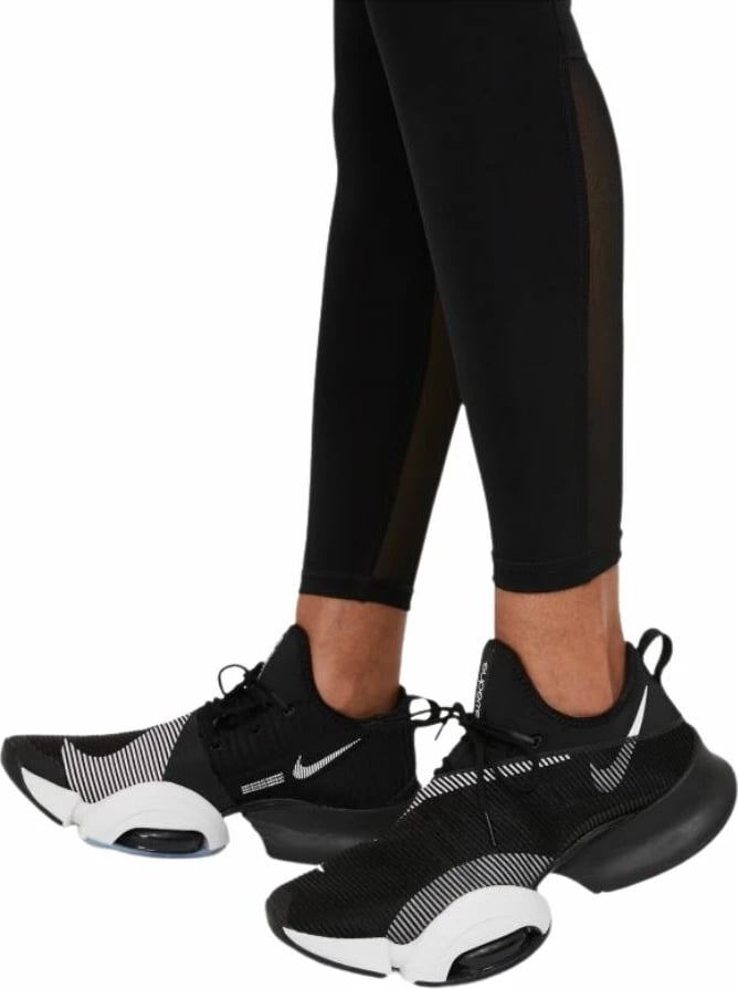 Hellonka për femra Nike, të zeza