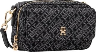 Çantë Tommy Hilfiger femra, e zezë