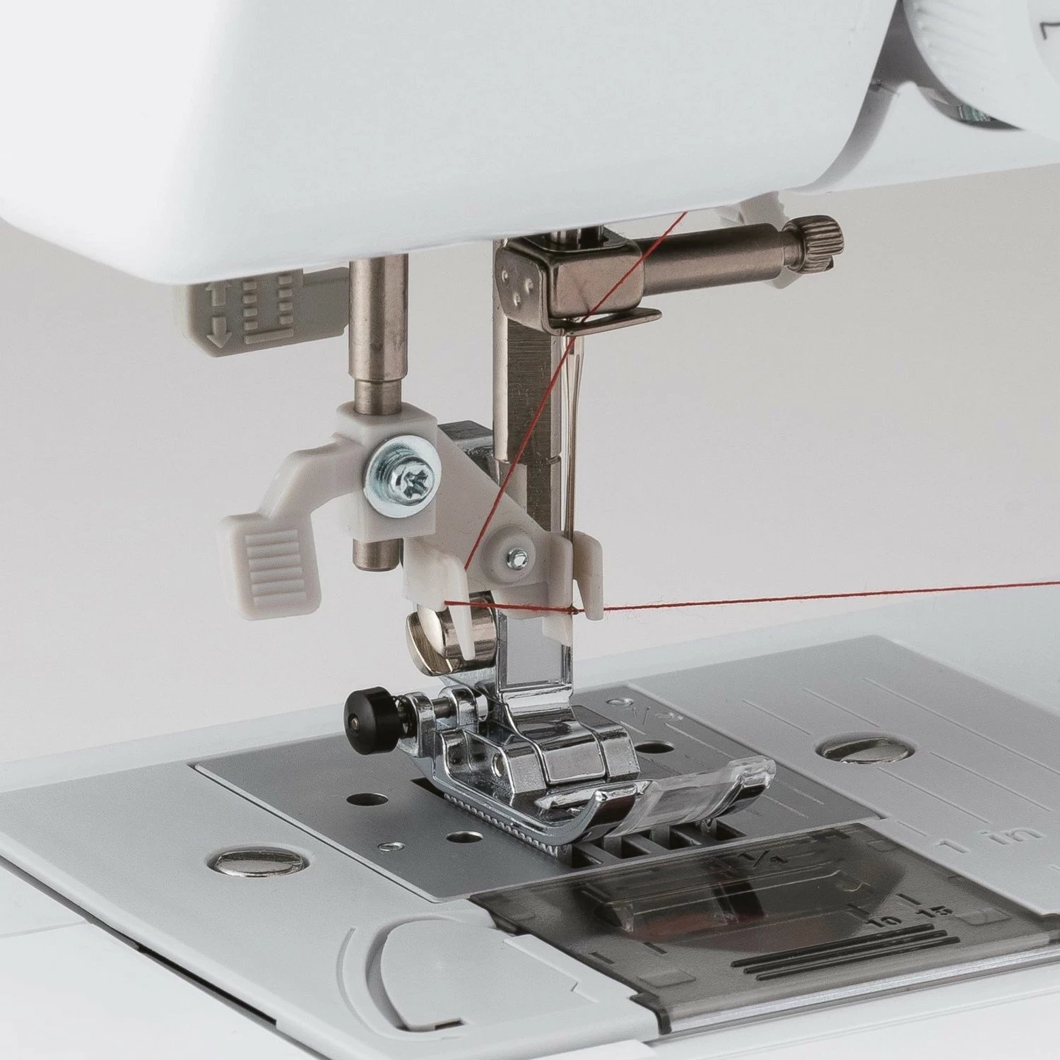 Makine qepëse Brother CS10S, e bardhë