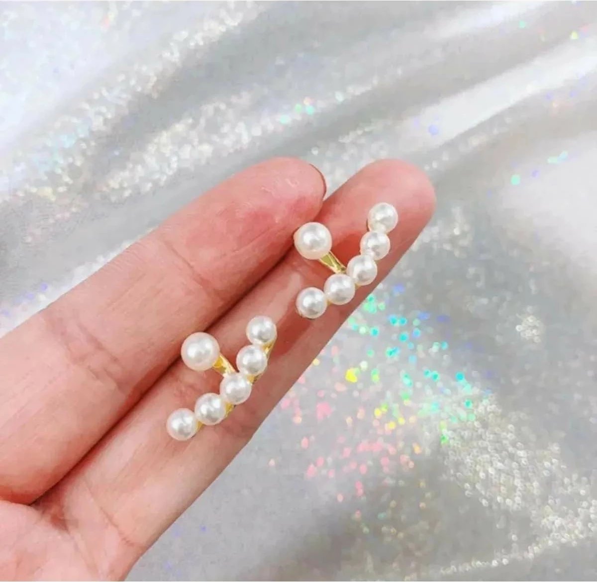 Vathë Jumeon, ngjyrë ari, me gurë zirkon