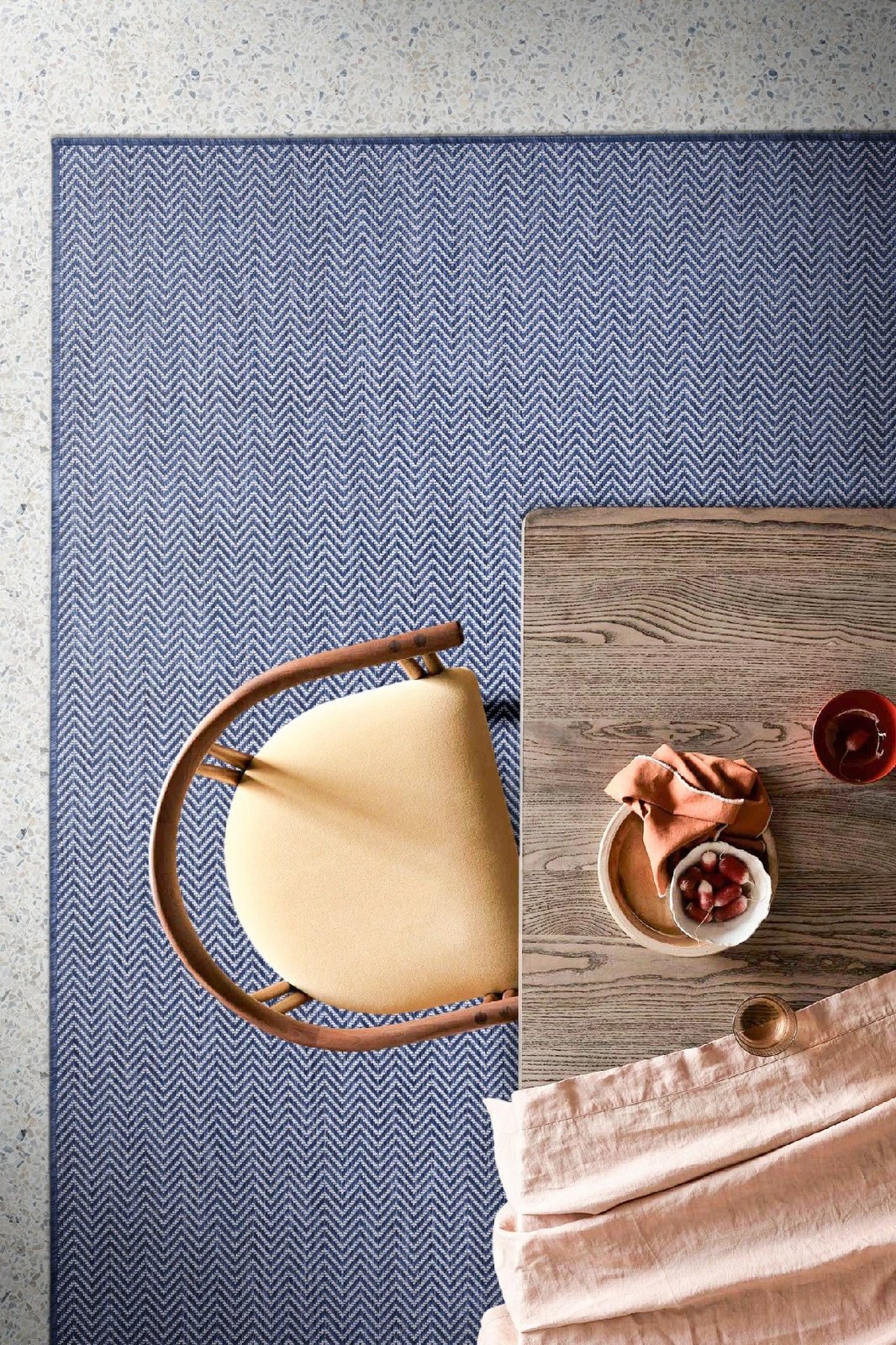 Qilim ngjyrë kaltër e errët, 50x80cm, Conceptum Hypnose, Fresco 20522A