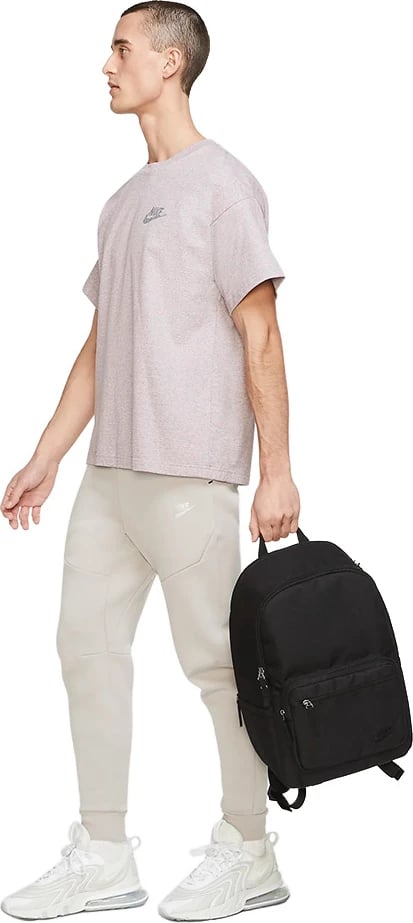 Çantë shpine Nike unisex, e zezë