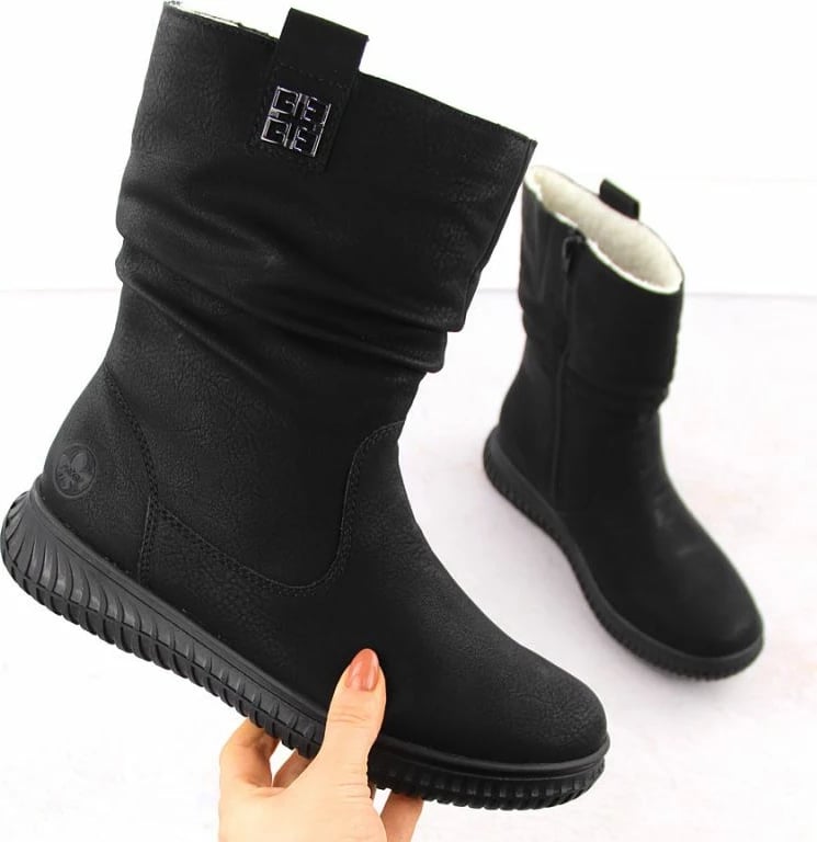 Çizme Rieker femra, të zeza