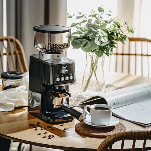 Bluarëse kafe, Adler AD 4300, 31 nivele bluarjeje, hinkë 300 g, 180W Bluarëse kafe, Adler AD 4300, 31 nivele bluarjeje, hinkë 300 g, 180W