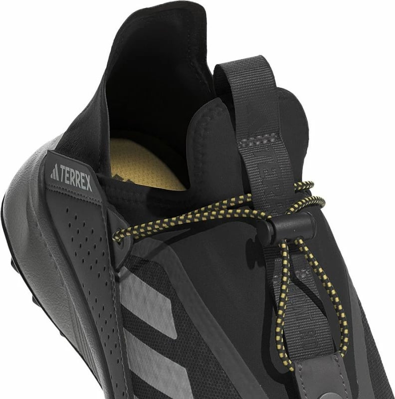 Atlete për meshkuj adidas Terrex Voyager 21 Slipon H.Rdy, gri