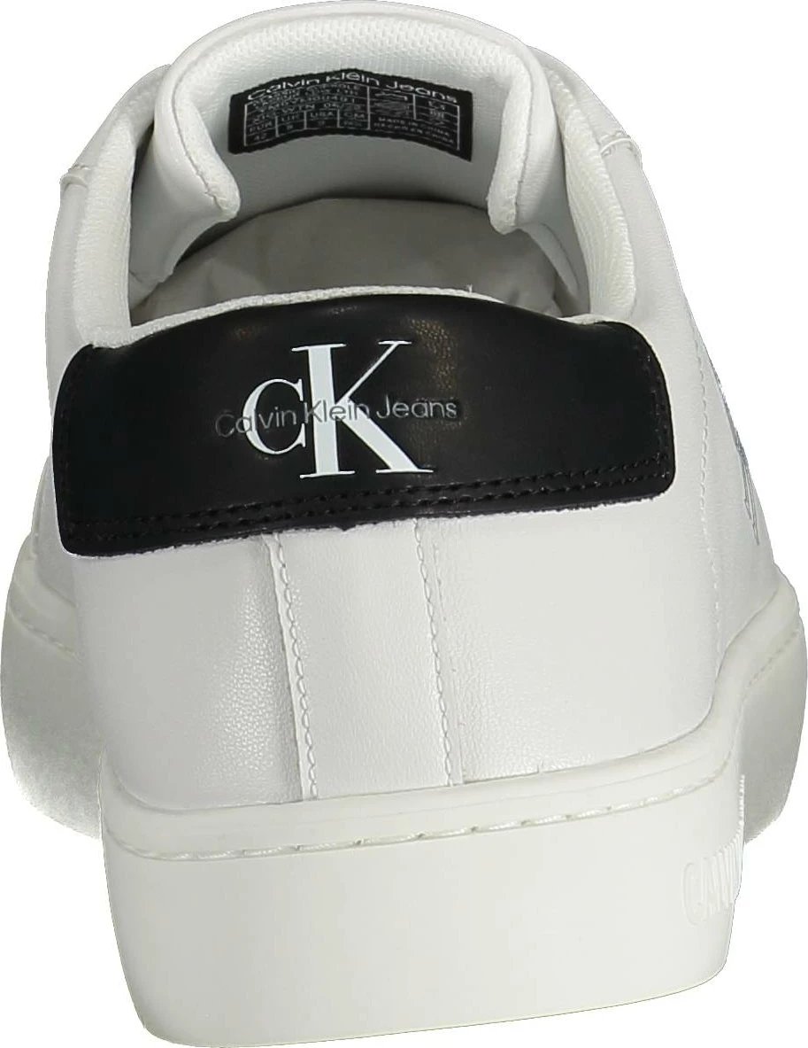 Atlete për meshkuj Calvin Klein, të bardha