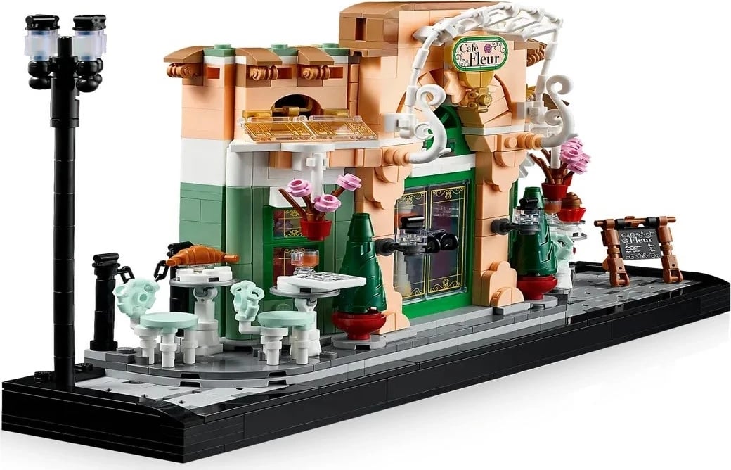 Set LEGO ICONS 10362 French Café