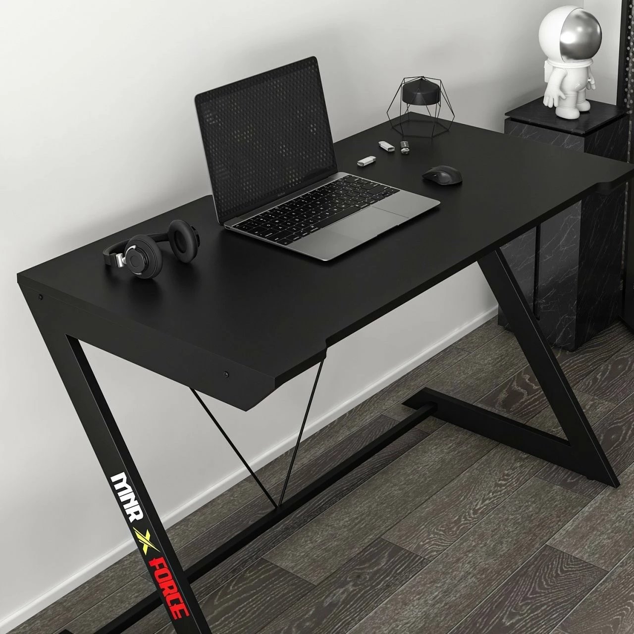 Tavolinë gaming Skye Decor, e zezë