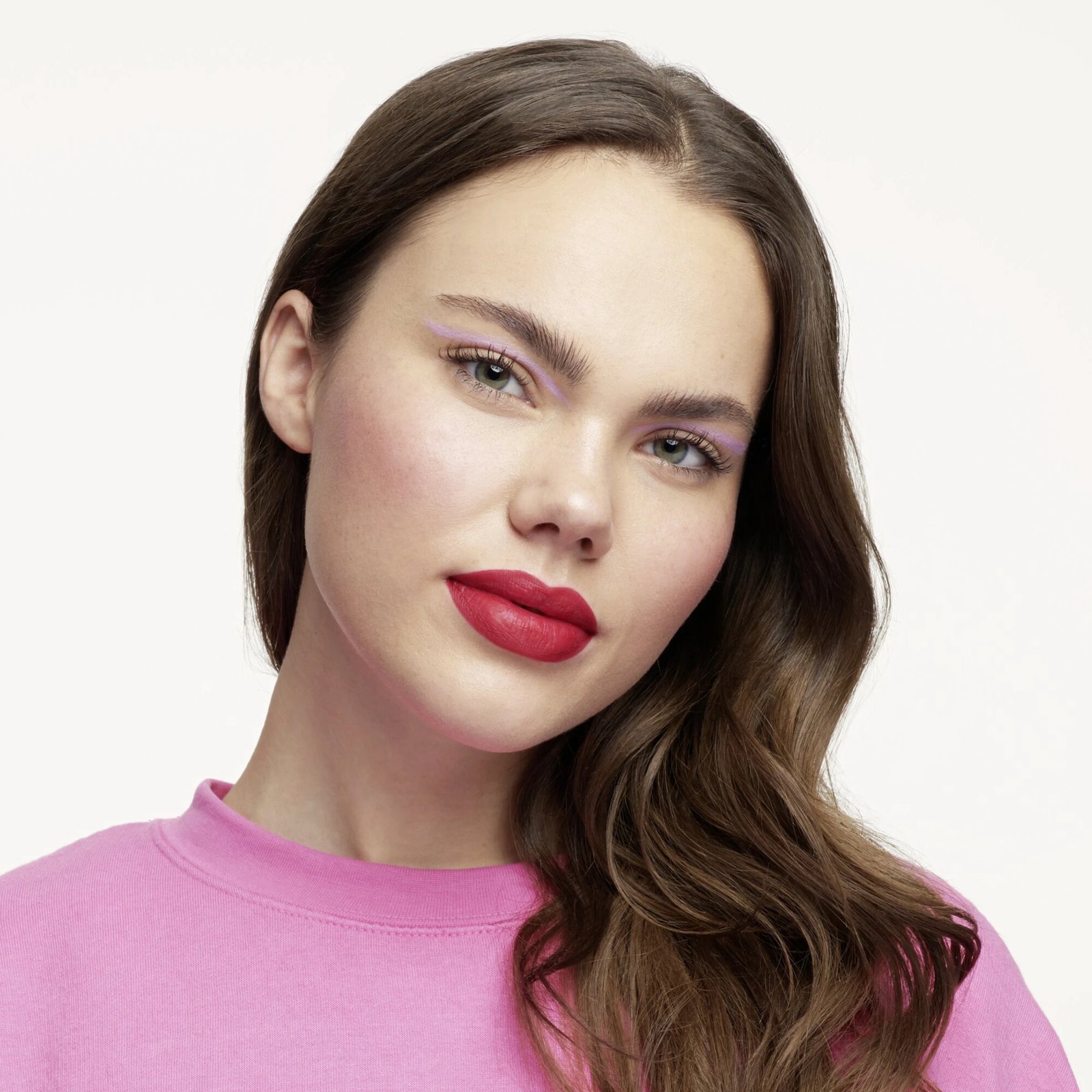 Buzëkuq Essence 8h Matte no. 07 Classic Red, 2.5 ml
