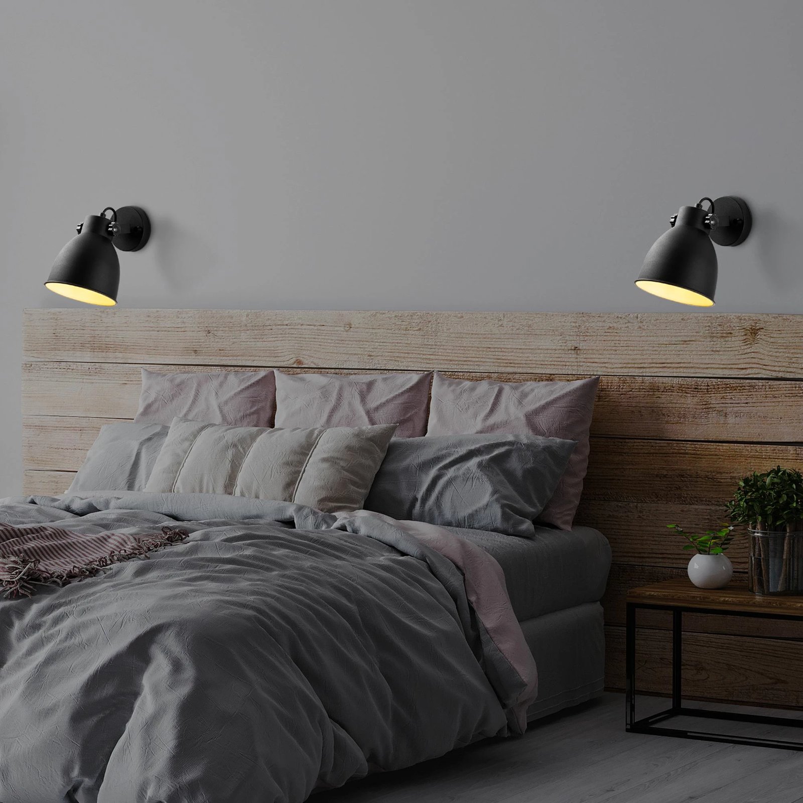 Llambë muri Opviq, Spotkafası, e zezë, 16x26x17cm