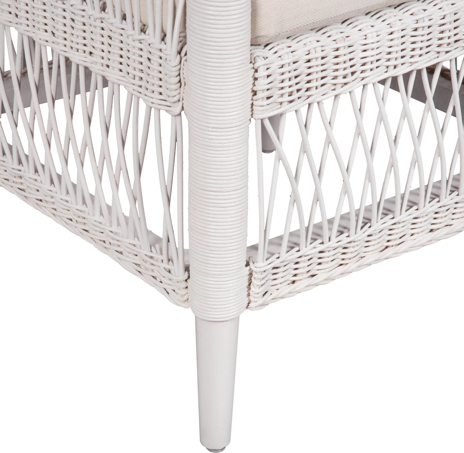 Karrige MALAWI FH9635.02 dru mahogany me rattan, jastëk i bardhë-bardhë 80x70x86Hcm