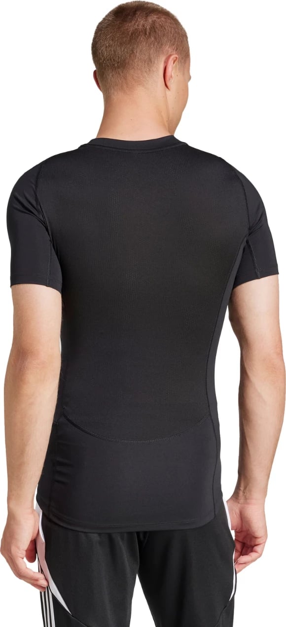 Maicë sportive për meshkuj adidas, e zezë