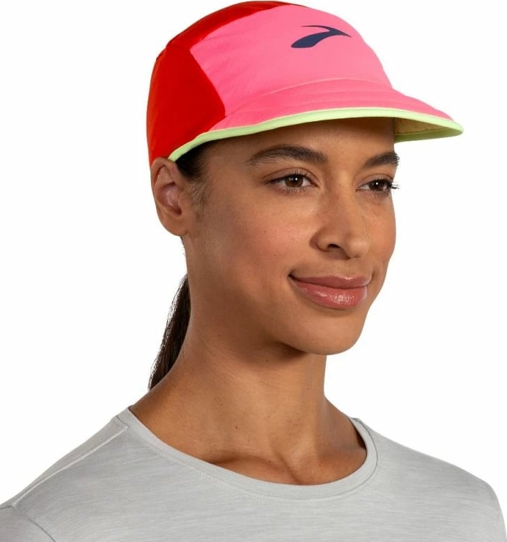 Kapelë sportive Brooks unisex, shumëngjyrëshe