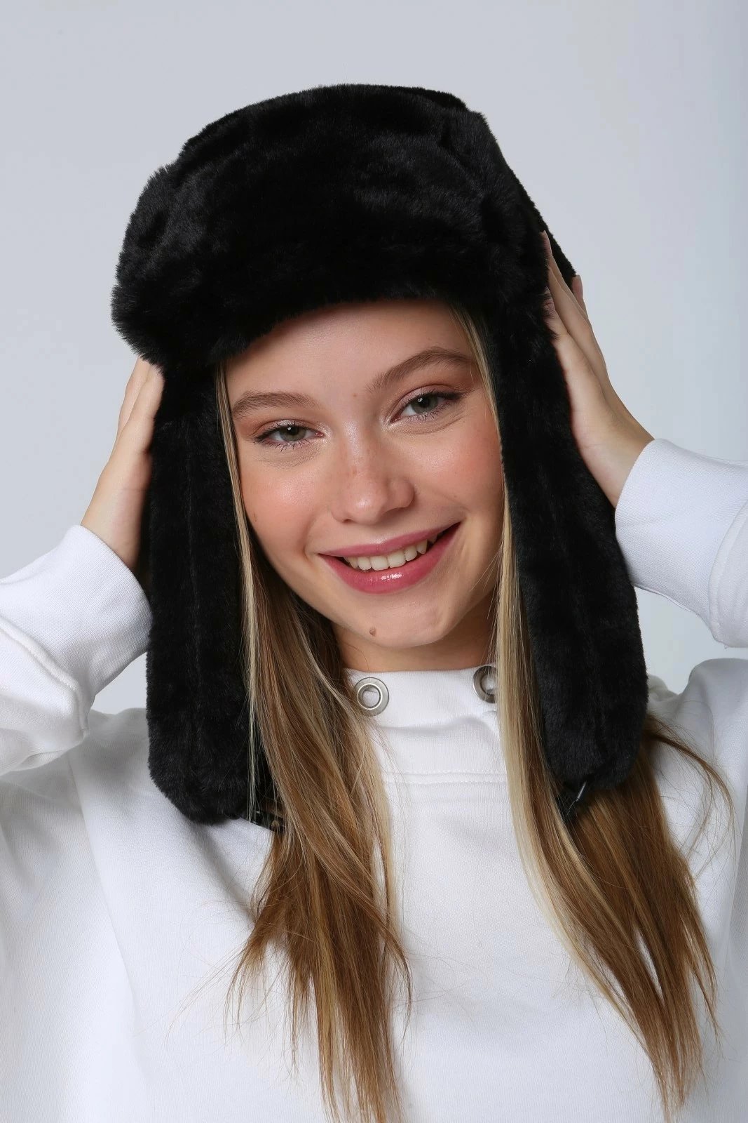 Beretë për gra, ngjyrë e zezë, Jumeon, Bere1127