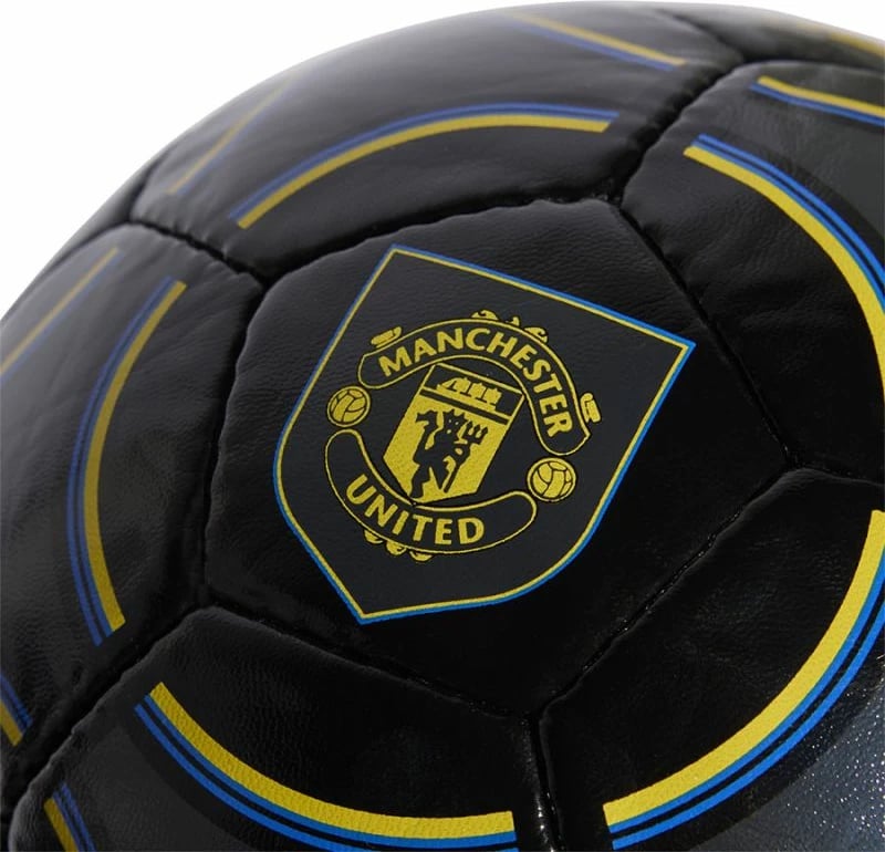 Top futbolli adidas Manchester United për meshkuj, i zi
