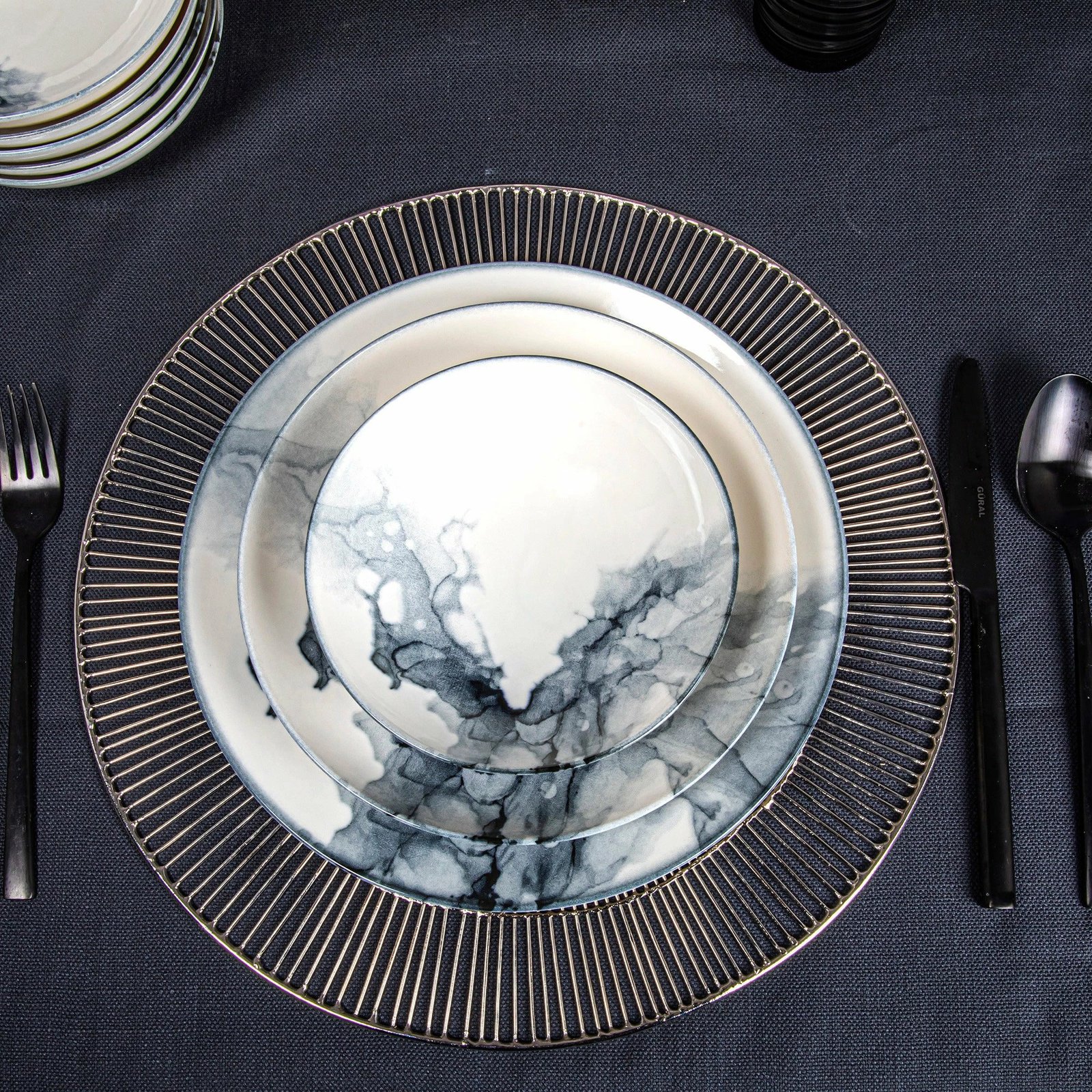 Set darke 24 pjese, Hermia Concept, GBSATN24Y4R1360