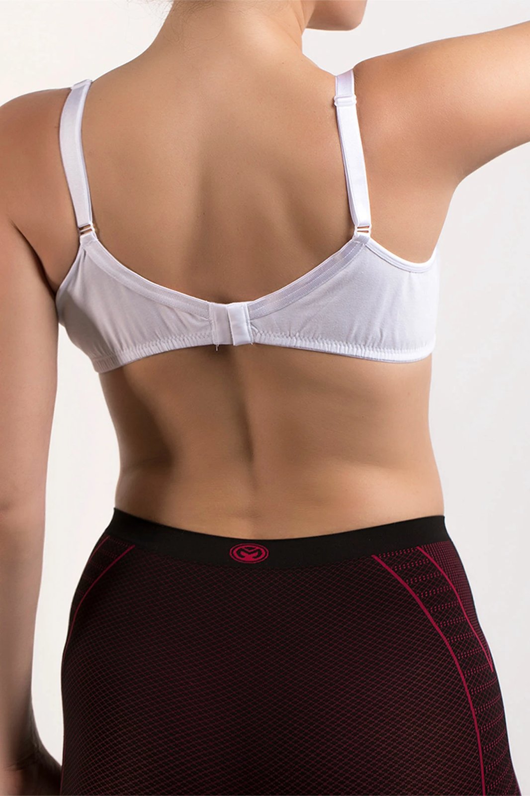 Sytjena Jumeon, e bardhë, 002-000476