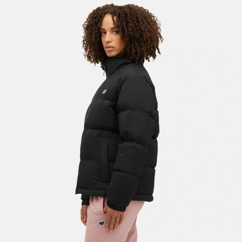 Jakne New Balance femra, të zeza