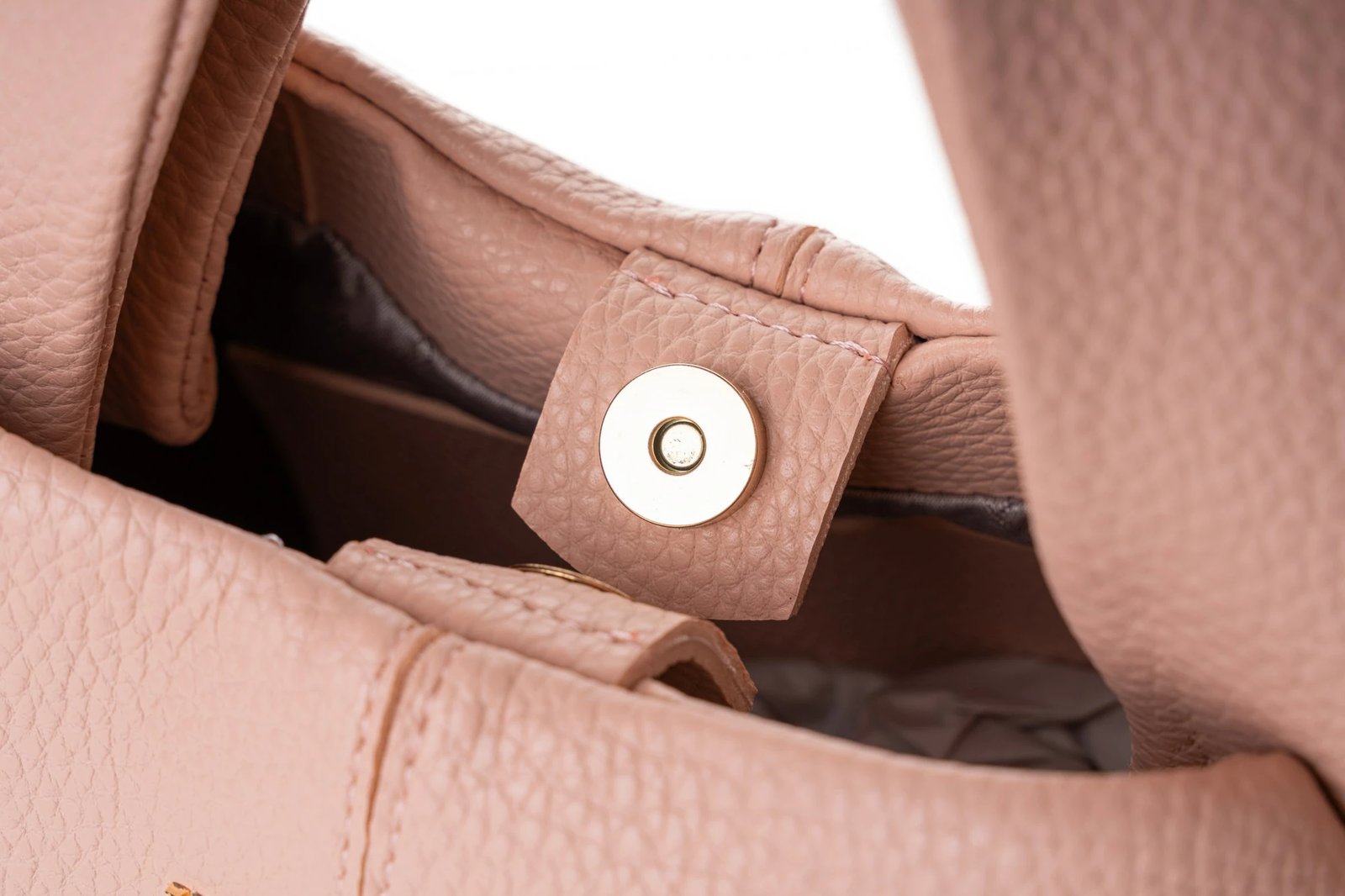 Çantë dore rozë Vince Camuto Capri