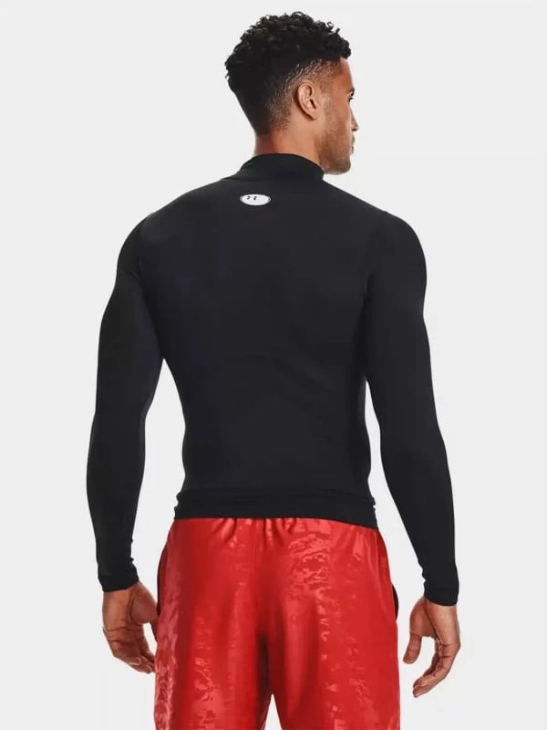 Maicë termoaktive për meshkuj Under Armour, e zezë