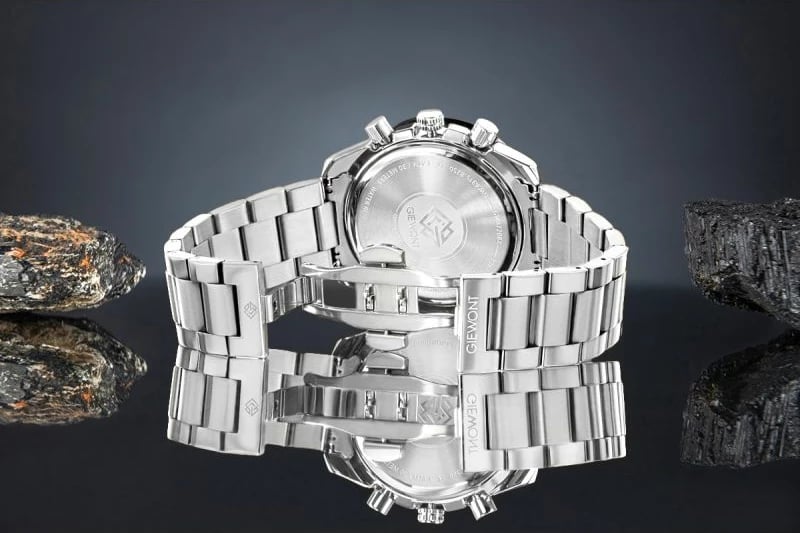 Orë dore për meshkuj Giewont, e zezë