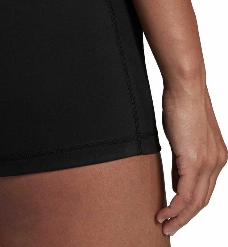 Shorce për femra adidas, të zeza