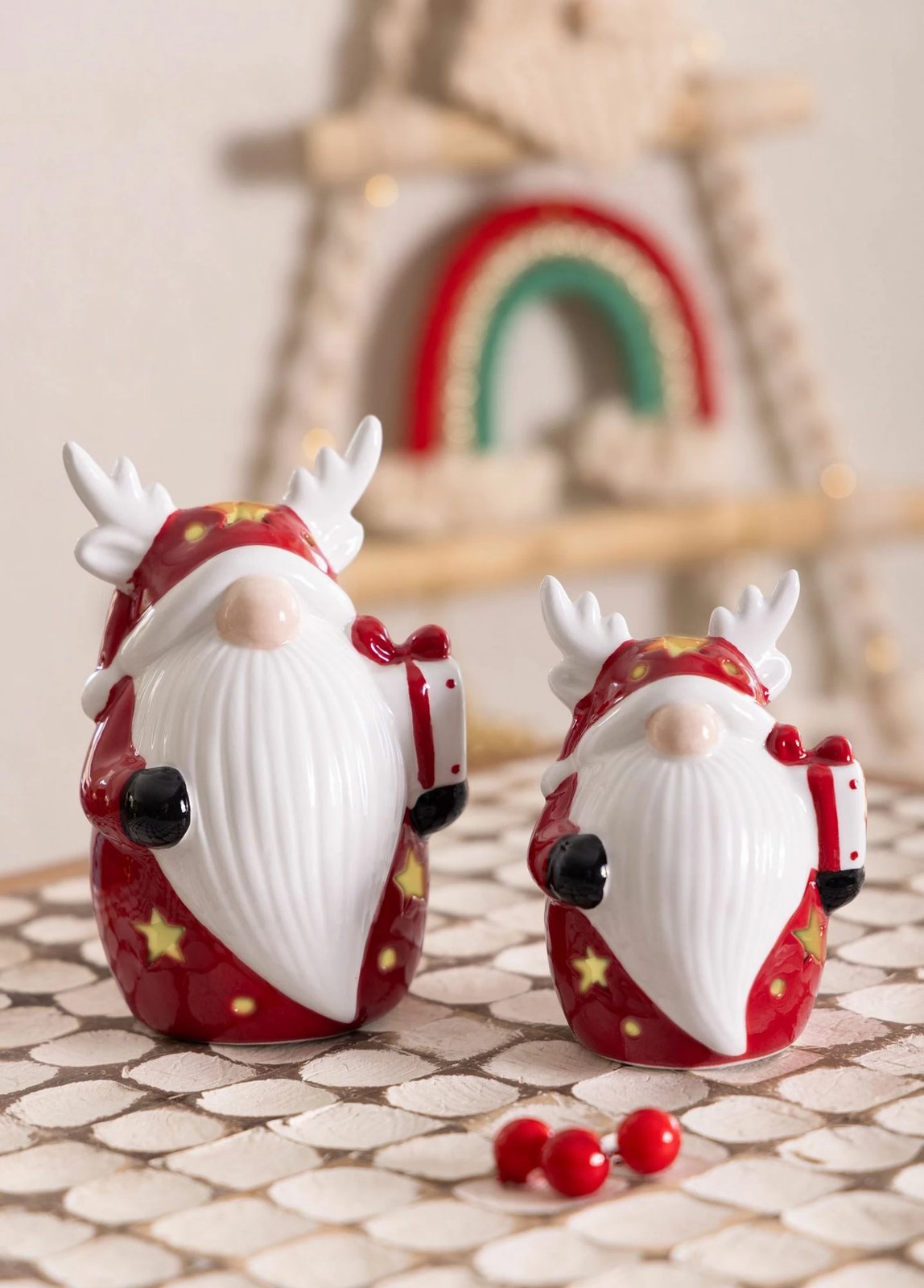 Objekt dekorativ prej qeramike, Evila Originals, SUS0129, i kuq dhe i bardhë