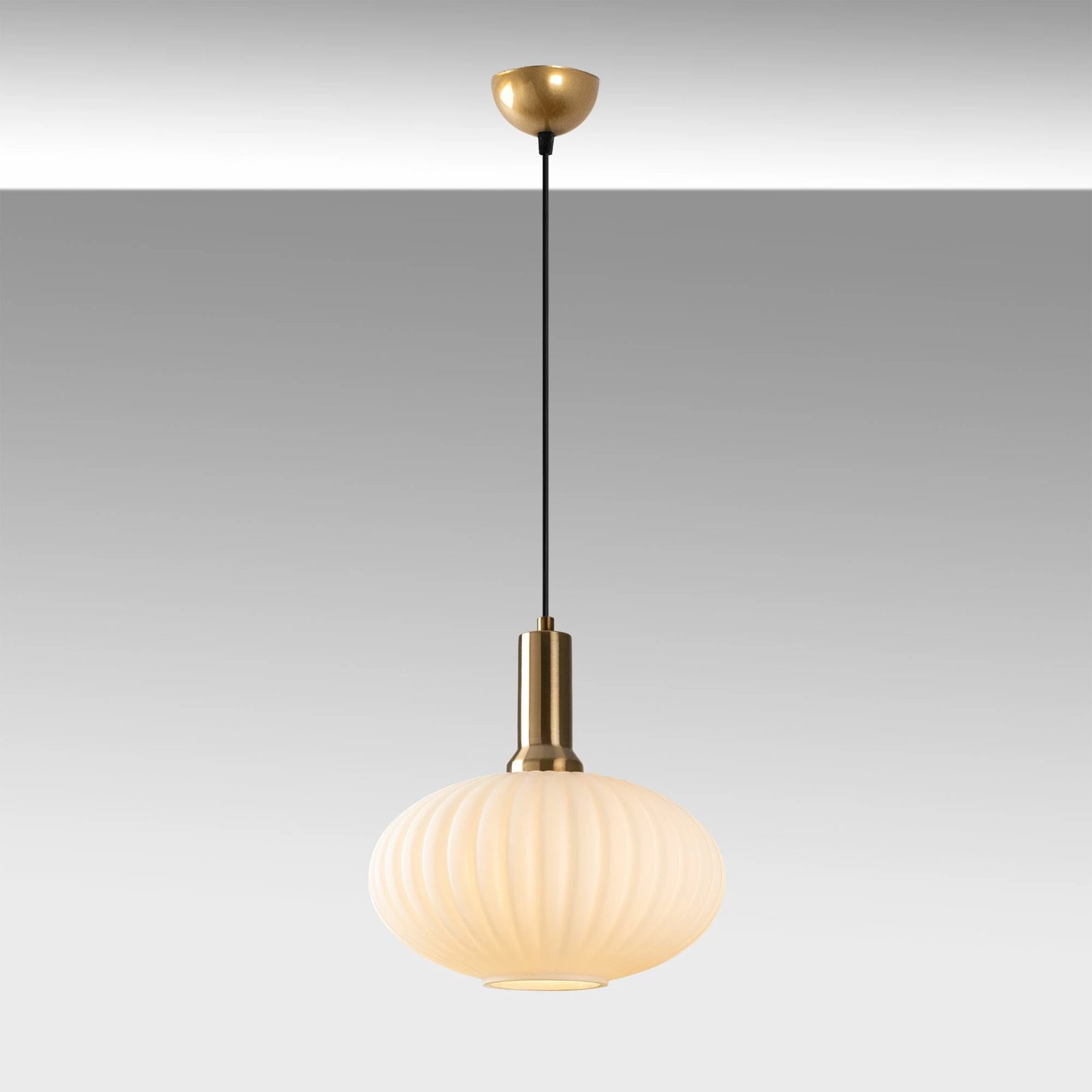 Llambë varëse Opviq, Asker, ngjyrë ari, 15181 Llambë varëse Opviq, Asker, ngjyrë ari, 15181