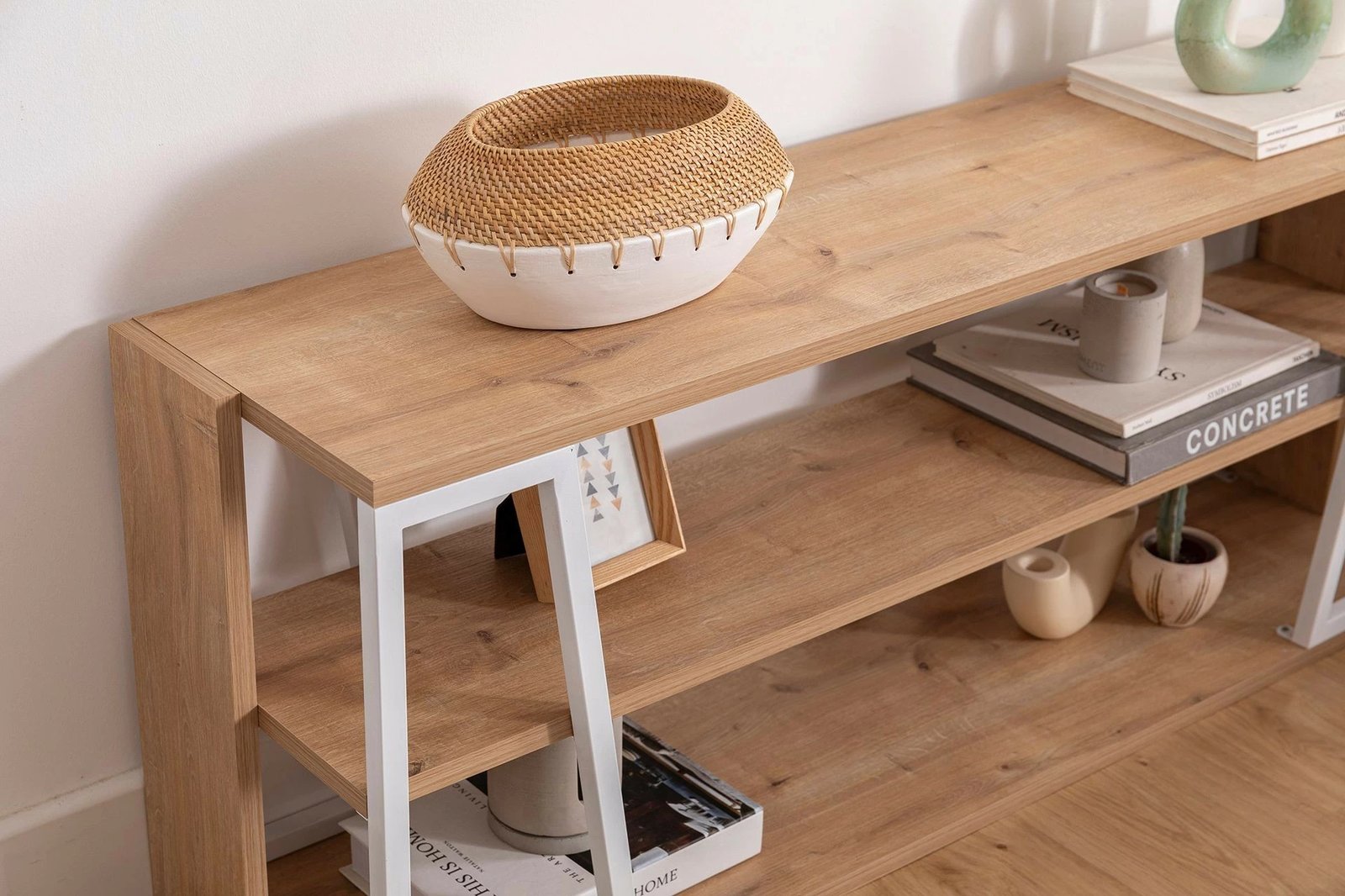 Komodë TV Hanah Home, Lissa Rafli, e bardhë dhe safir