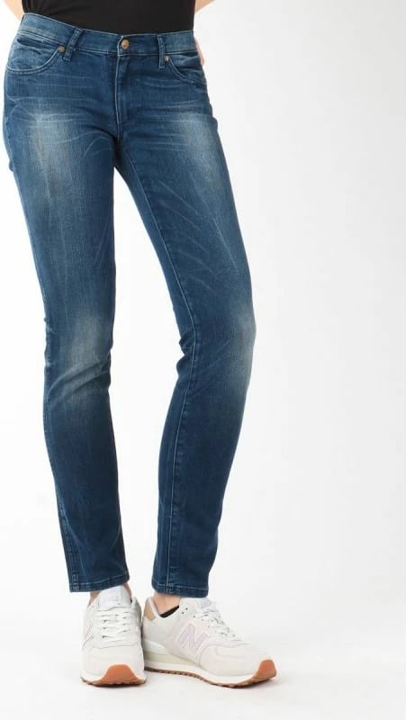 Xhinse slim femra Wrangler, të kaltra