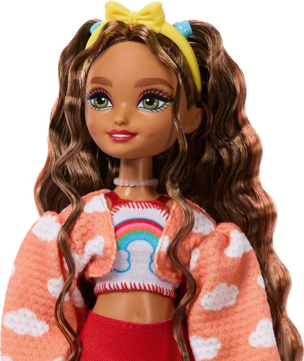 Kukull Barbie Dream Besties Teresa me patina, set me aksesorë