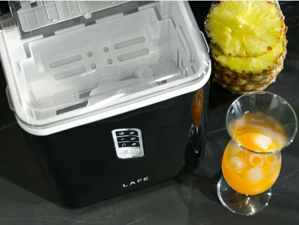 Aparat akulli, Lafe, IceTwist PRO LAFLOD47684, 12 kg/ditë, rezervuar ujit 1.5 L, vetëpastrim, rregullim madhësie kubave, zi