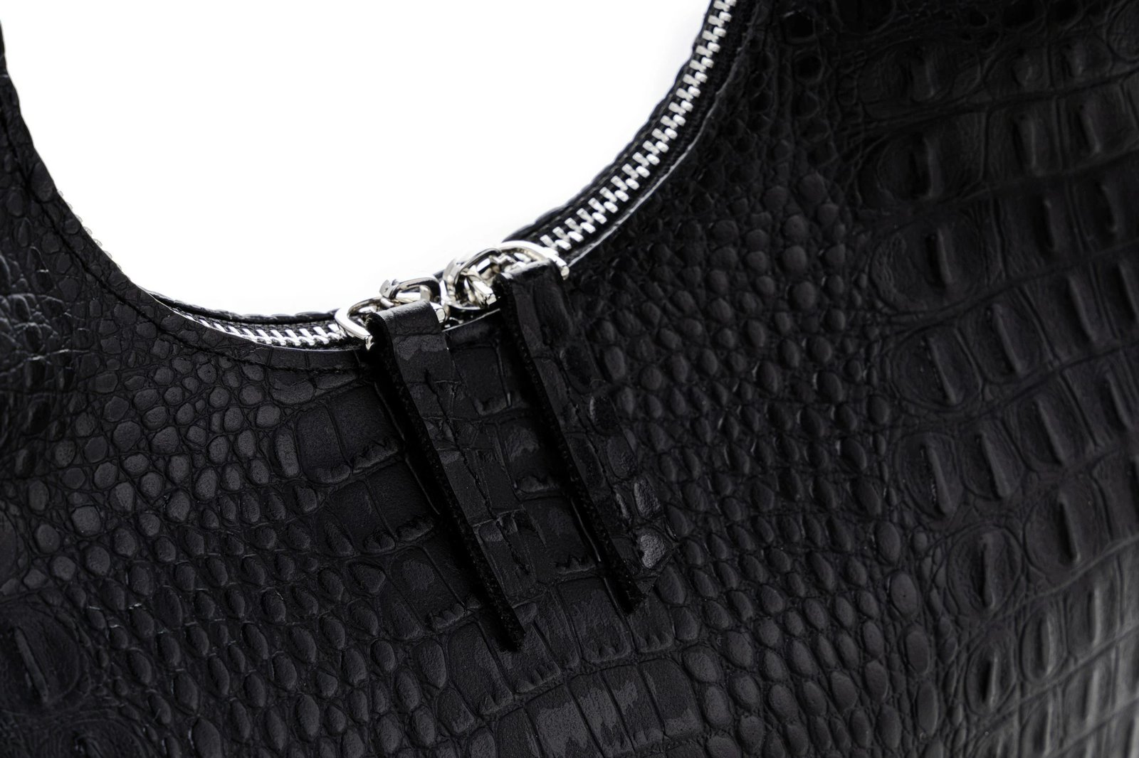 Çantë krahu Vince Camuto Riviera, krokodil e zezë