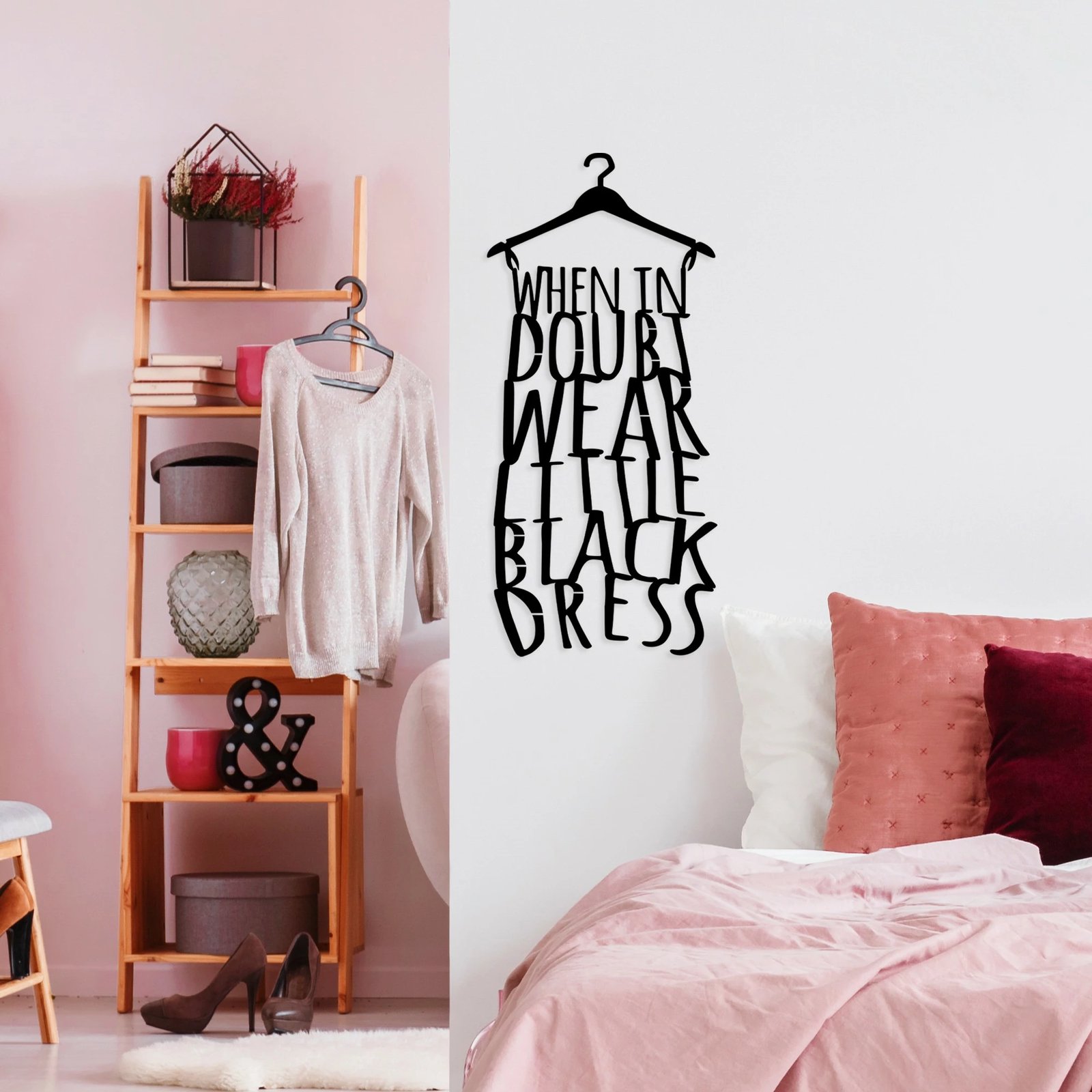 Aksesor muri dekorativ prej metali, Wallity, When In Doubt Wear Little Black Dress, ngjyrë e zezë, 32x70cm