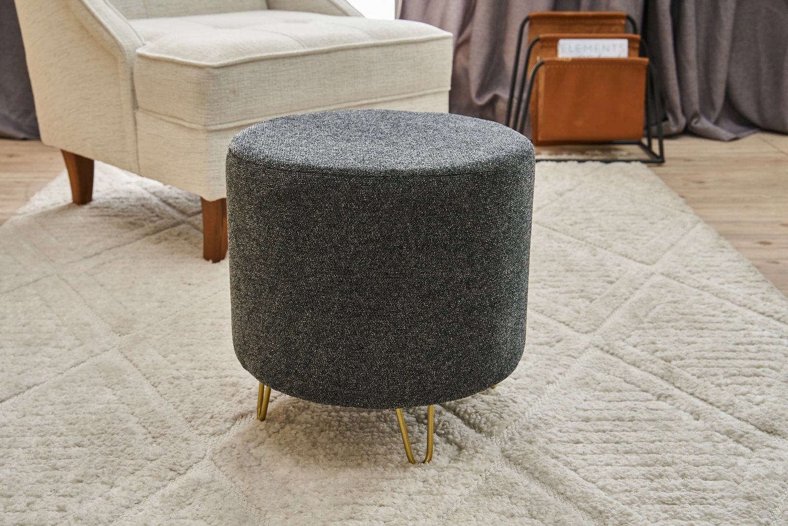 Puf Atelier del Sofa, Asmara Gabbana, kadife, anthracite dhe bakër