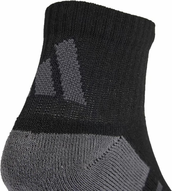 Çorape adidas, të zeza