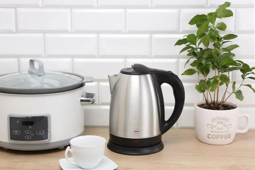 Vluese Uji Eldom Steel HUMI, 1800W, 1.7L, argjend