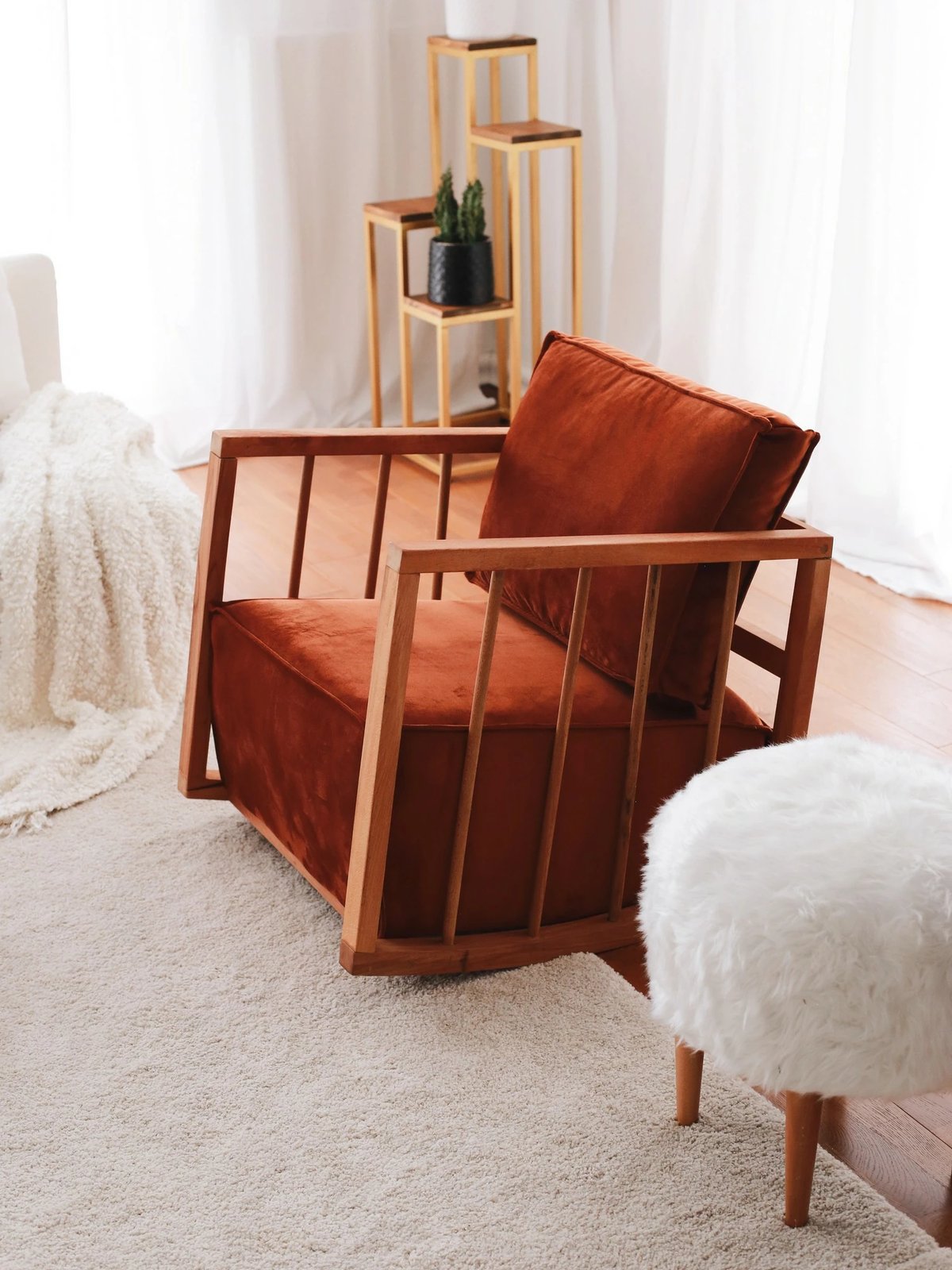 Karrige sallon me krahë, ngjyrë kanelle, Atelier del Sofa, sallanan