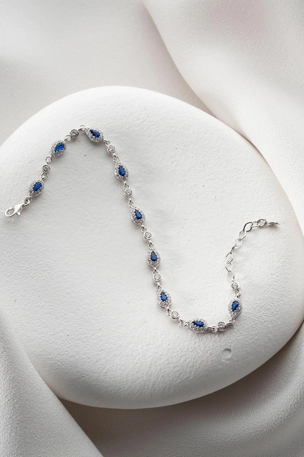 Byzylyk argjendi, ngjyrë argjendi dhe kaltër, Jumeon, NRZ1000346